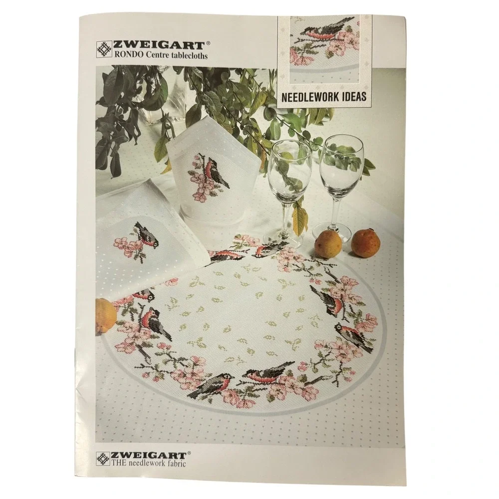 Zweigart Rondo Rose Garlands Cross‎ Stitch Kit Damask Tablecloth Floss Pattern